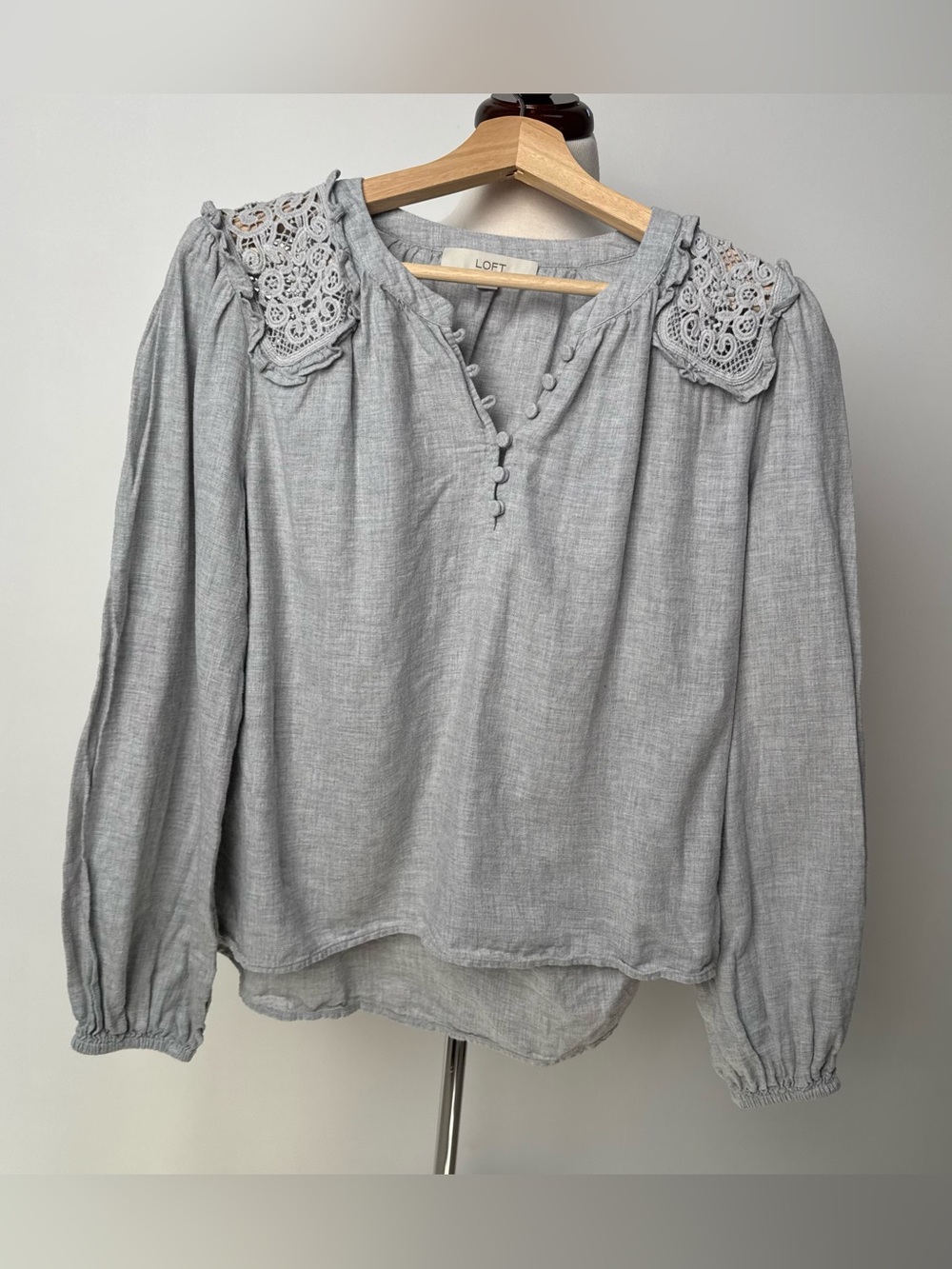 LOFT Gray Crochet-Trim Button-Front Peasant Top